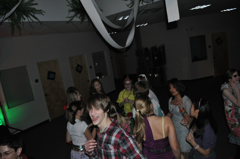 5_buck_prom2k9_0094