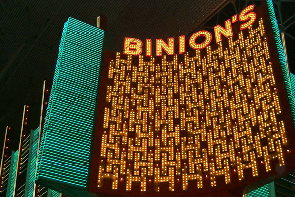 071103b025